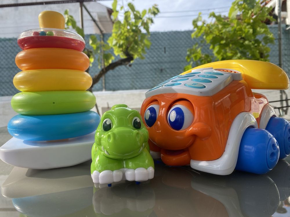 Brinquedos educativos interativos Chicco e Fisher Price