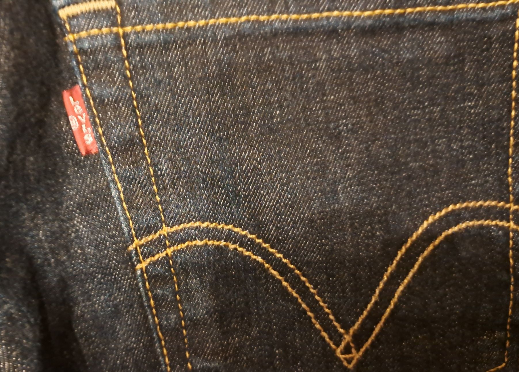 Oryginalne spodnie jeansy Levis Strauss 30/32 M
Rozmiar z metki 30/32