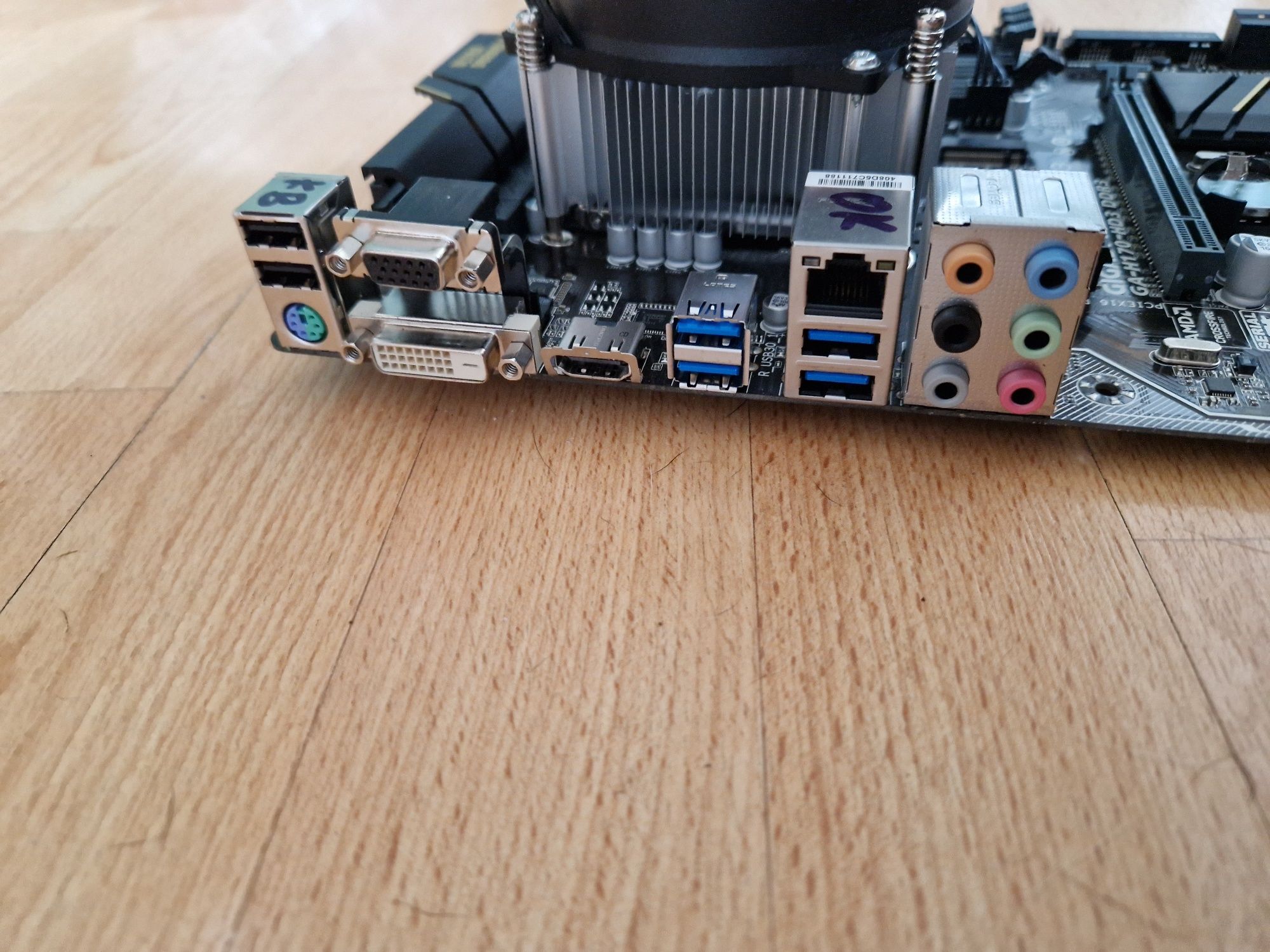 Материнська плата  socket1151