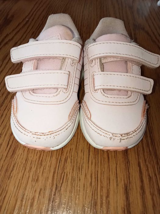 Buciki Adidas 19