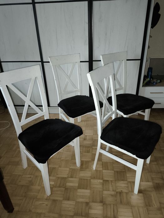 4 krzesła drewniane