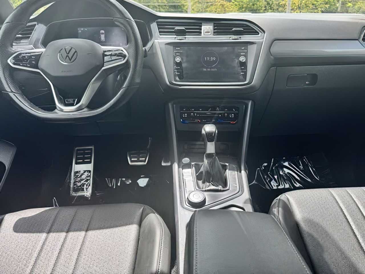 Volkswagen Tiguan SEL 2023