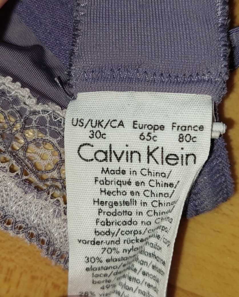 Бюстгальтер Calvin Klein