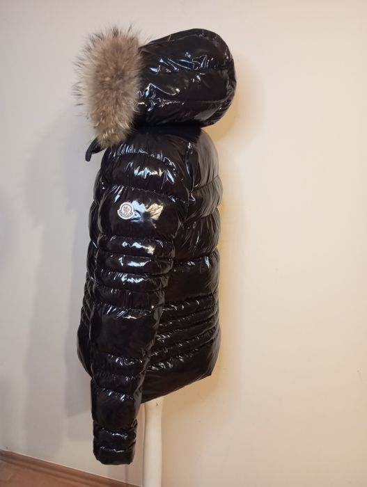 Damska puchowa pikowana kurtka z kapturem -Moncler