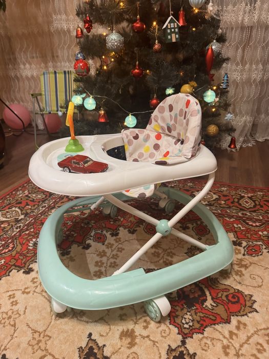 Дитячі ходунки фірми Carello,в хорошому стані