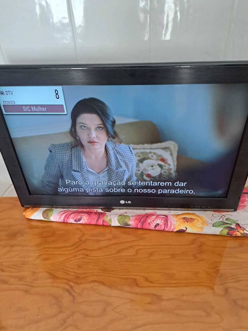 Televisor LCD 26 polegadas