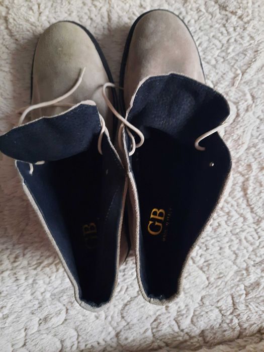 Buty zamszowe męskie
