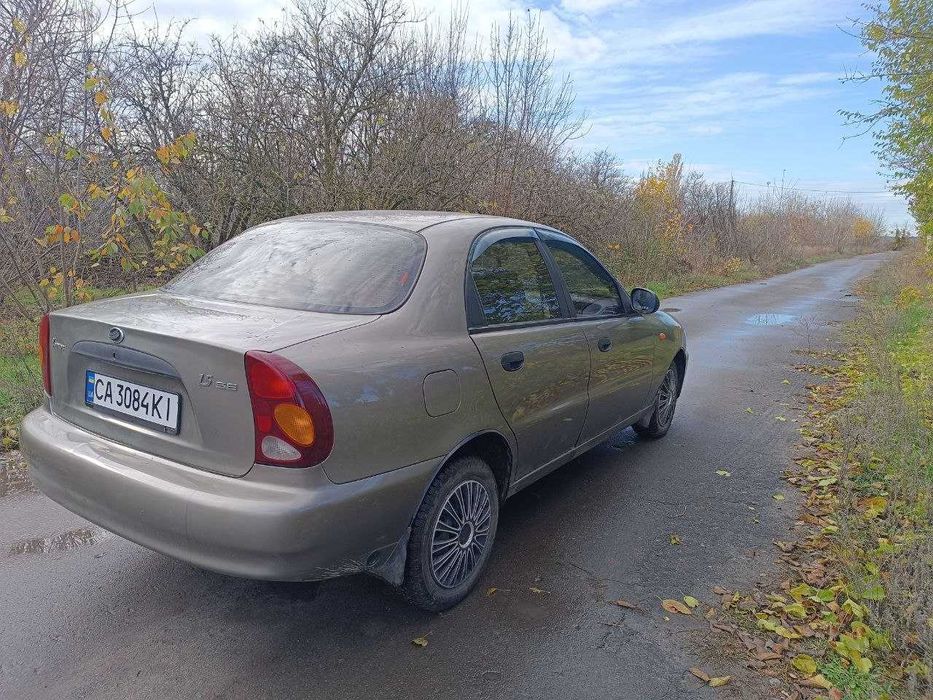 Продам Daewoo Lanos 2011