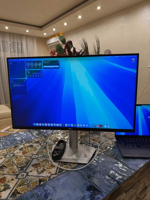 dell s2722dc в гарному стані