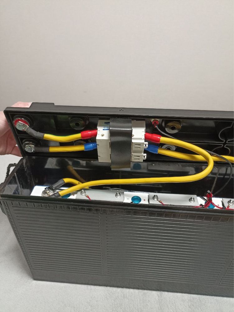 LifePo4 акумулятор 24v 105ah 2640wh.