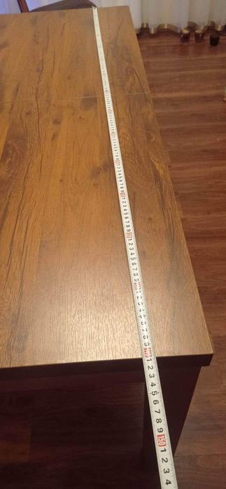 Drewniany, masywny stół z 6 krzesłami,stan bardzo dobr