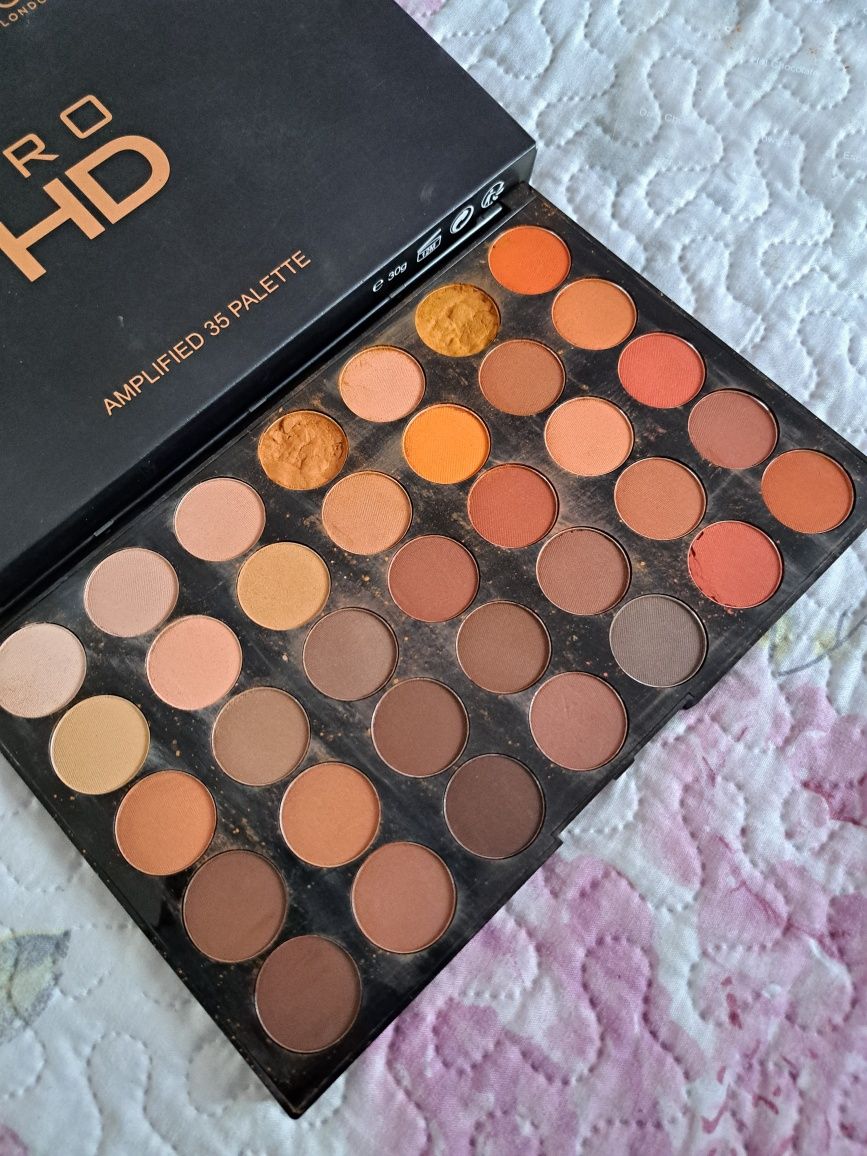 Makeup Revolution pro HD Amplified 35 paleta cieni