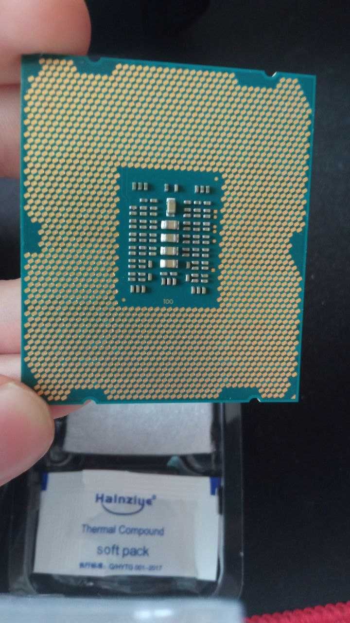 Процесор Intel Xeon E5-2620v2