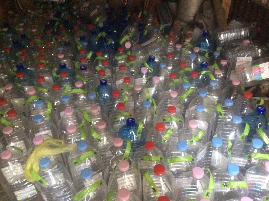 Баклажки, пластиковые бутыли, 6 литров