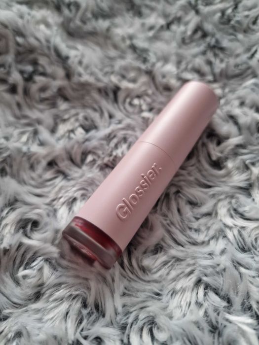 Pomadka do ust w płynie G Suit Soft Touch Lip Creme Glossier 6 ml Jet