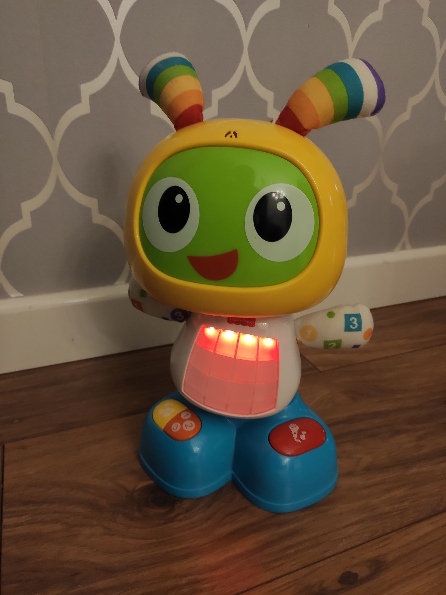 Fisher Price BeBo Tańcz i Śpiewaj ze Mną po Polsku