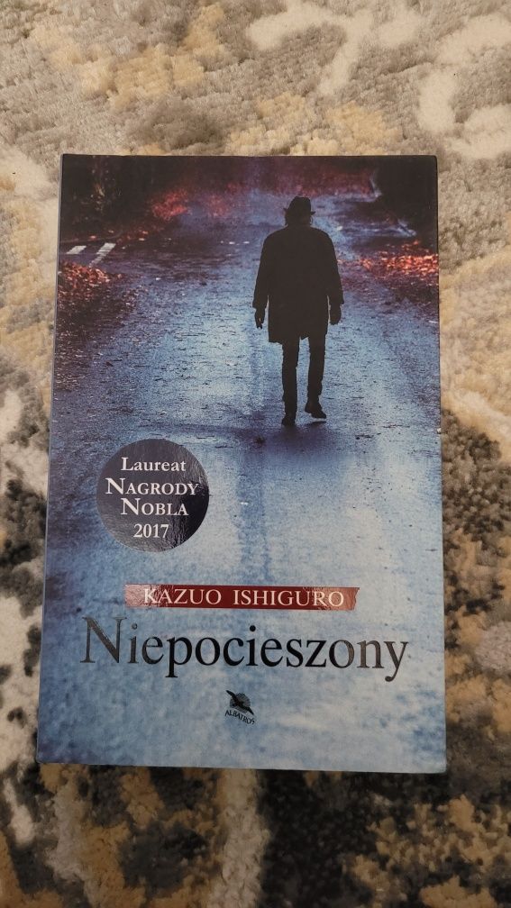 Książka ,,Niepocieszony"