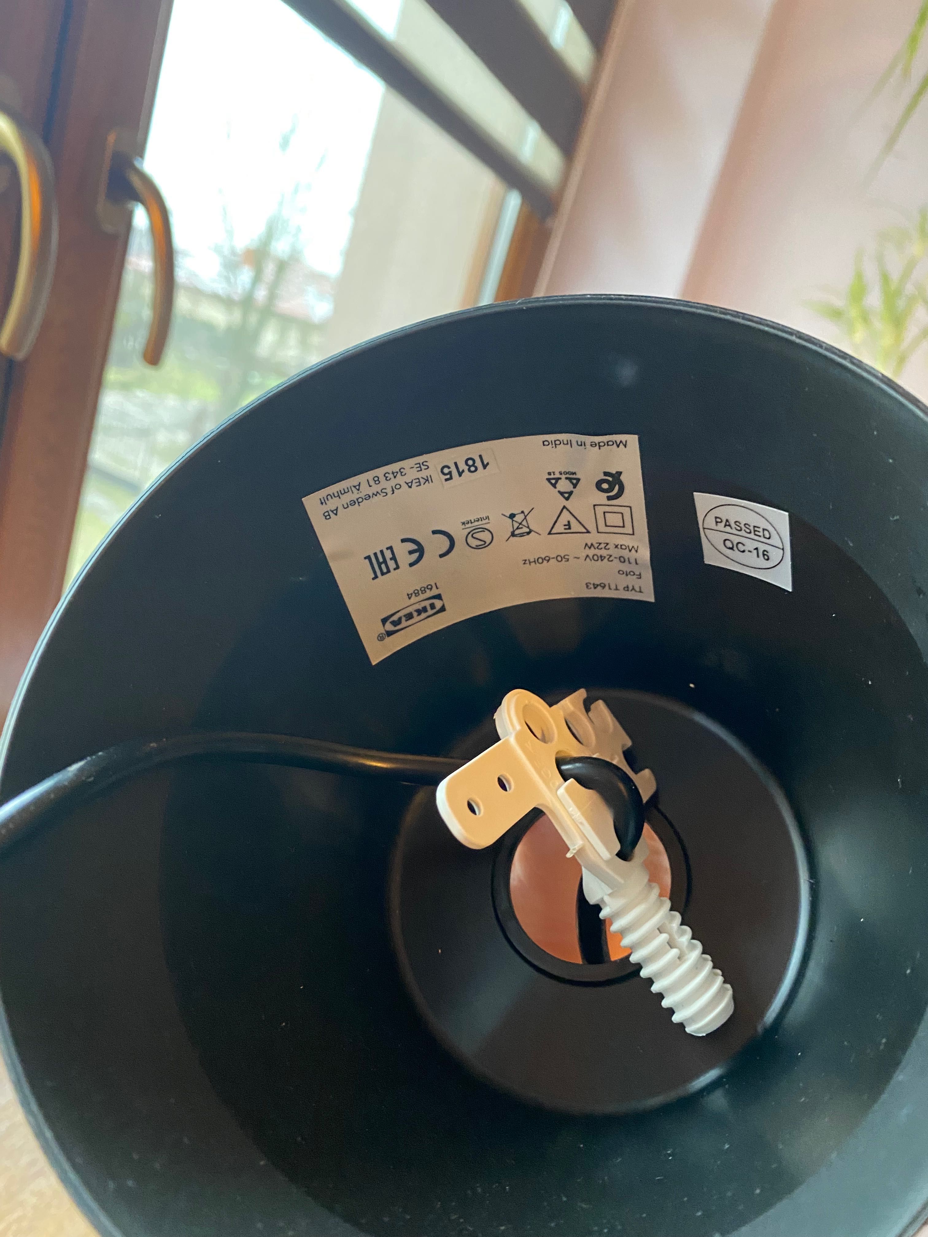 4 sztuki lampy IKEA Plus gratis wawa