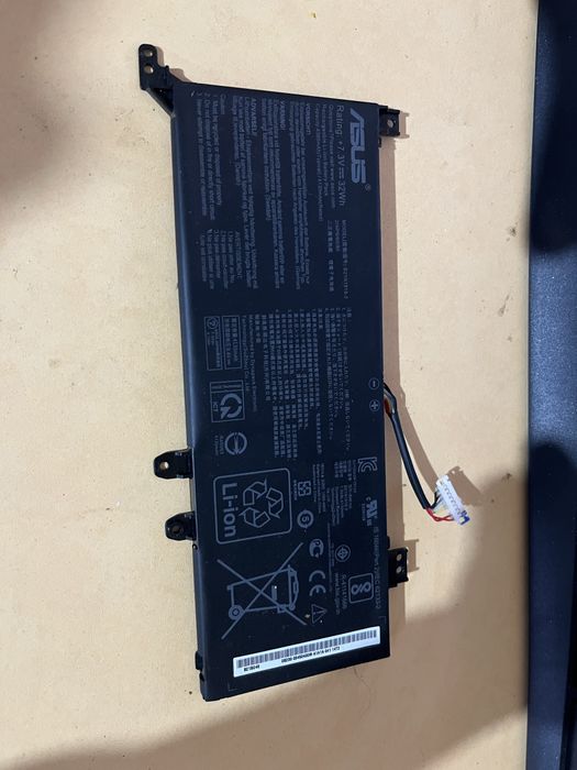 Батарея до ноутбука, стан нової