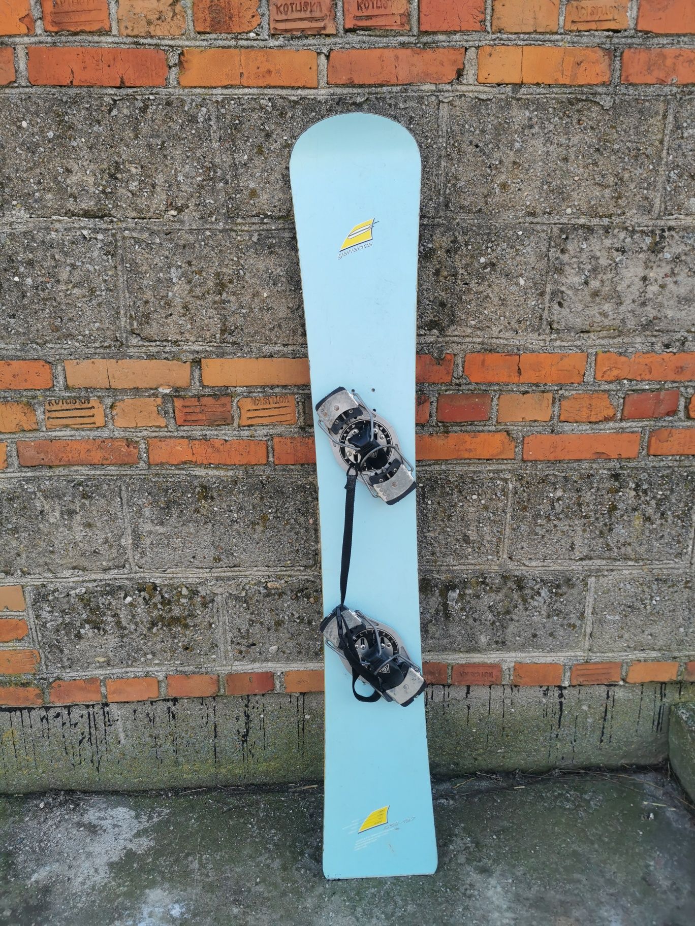 Deska snowboardowa generics IQ 59 156 cm