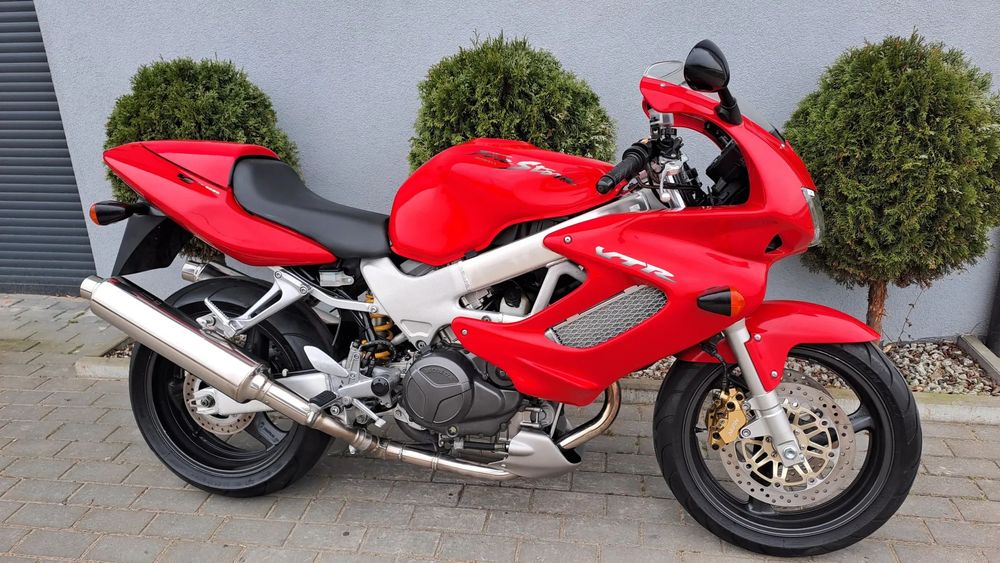 Honda VTR vtr 1000 stan PERFEKCYJNY 37tyś km ASO HONDA   - ideał    RATY