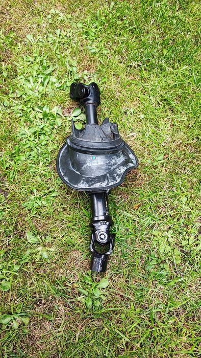 Krzyżak kolumny kierowniczej Opel Vectra C Signum