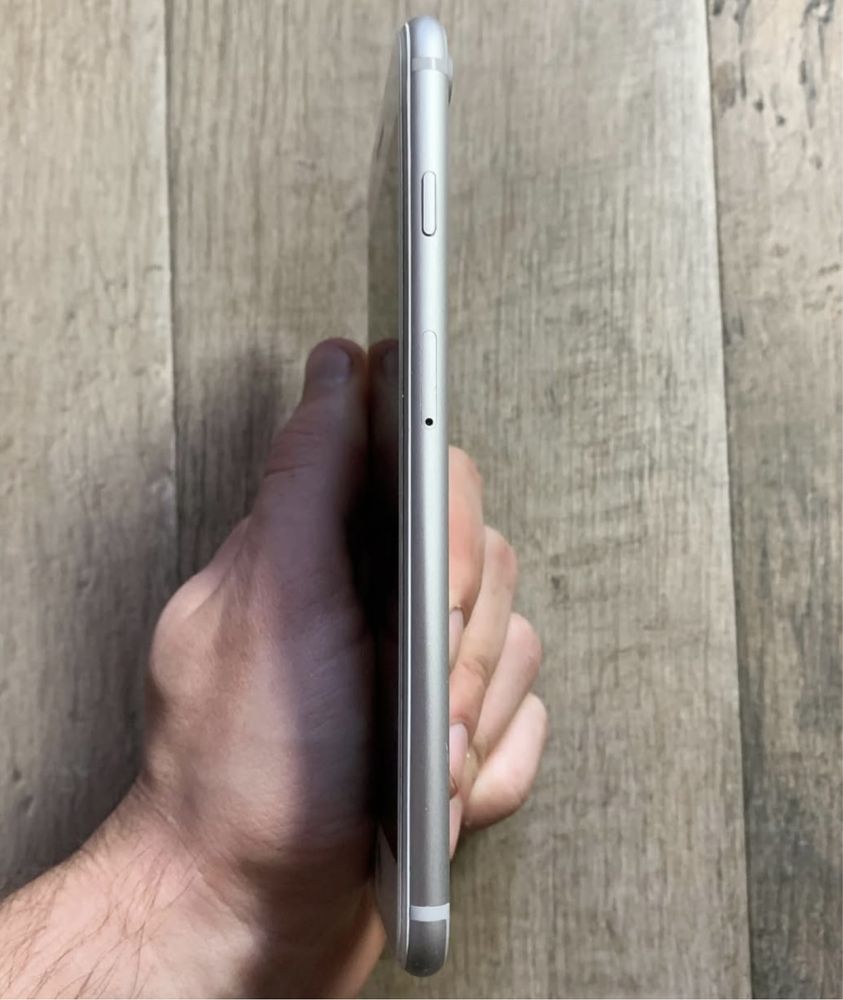 IPhone 7 Plus 128 Gb Silver Neverlock