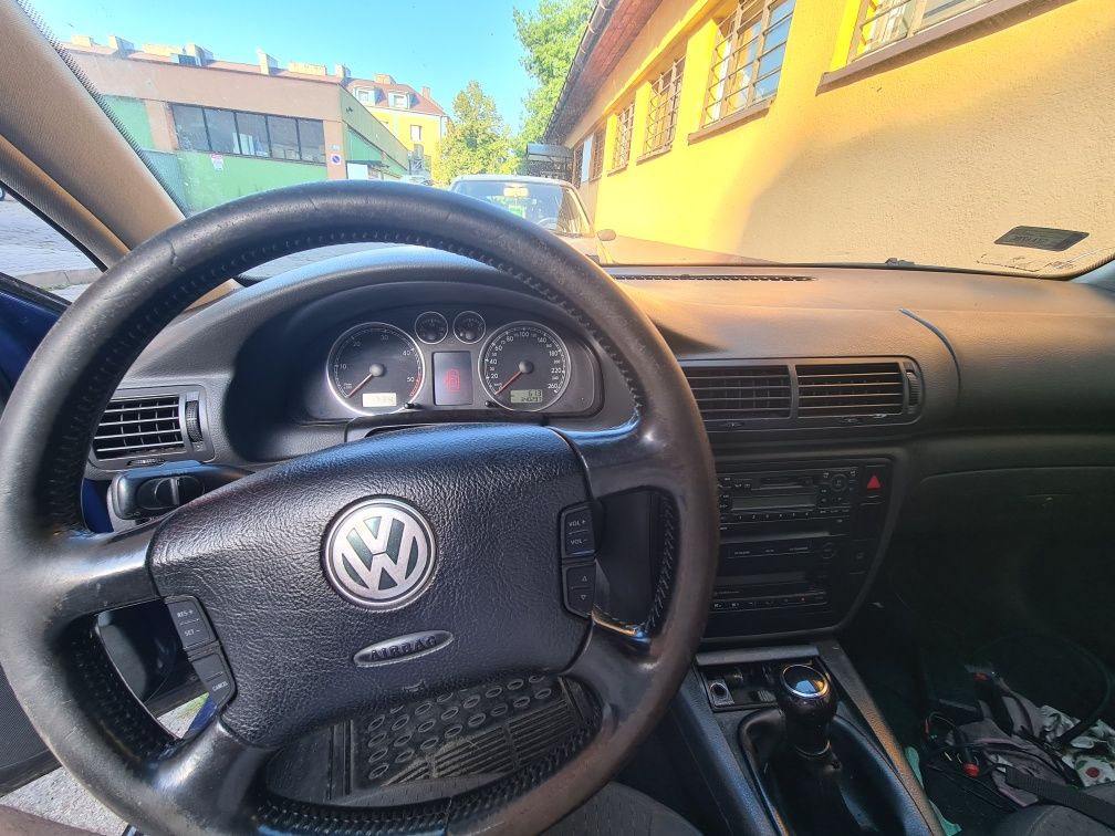 Passat b5fl  2004 r. OC DO 07 2026