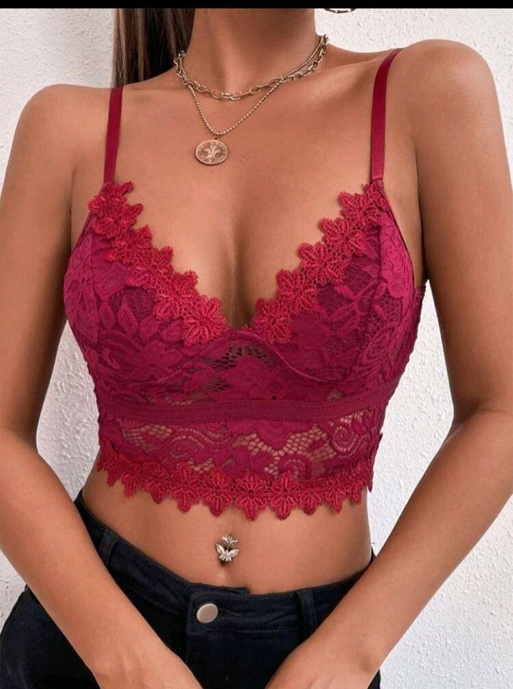 Top Cami Cortado Renda de guipura