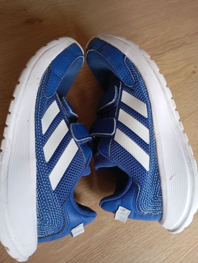 Adidas tensaur 35