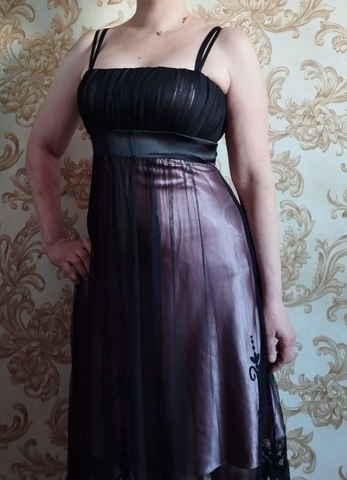 Вечірне платячко. Ніжне і гарне