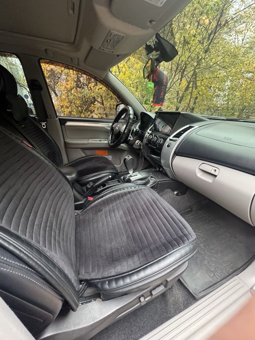 Продам Mitsubishi Pajero Sport 2011