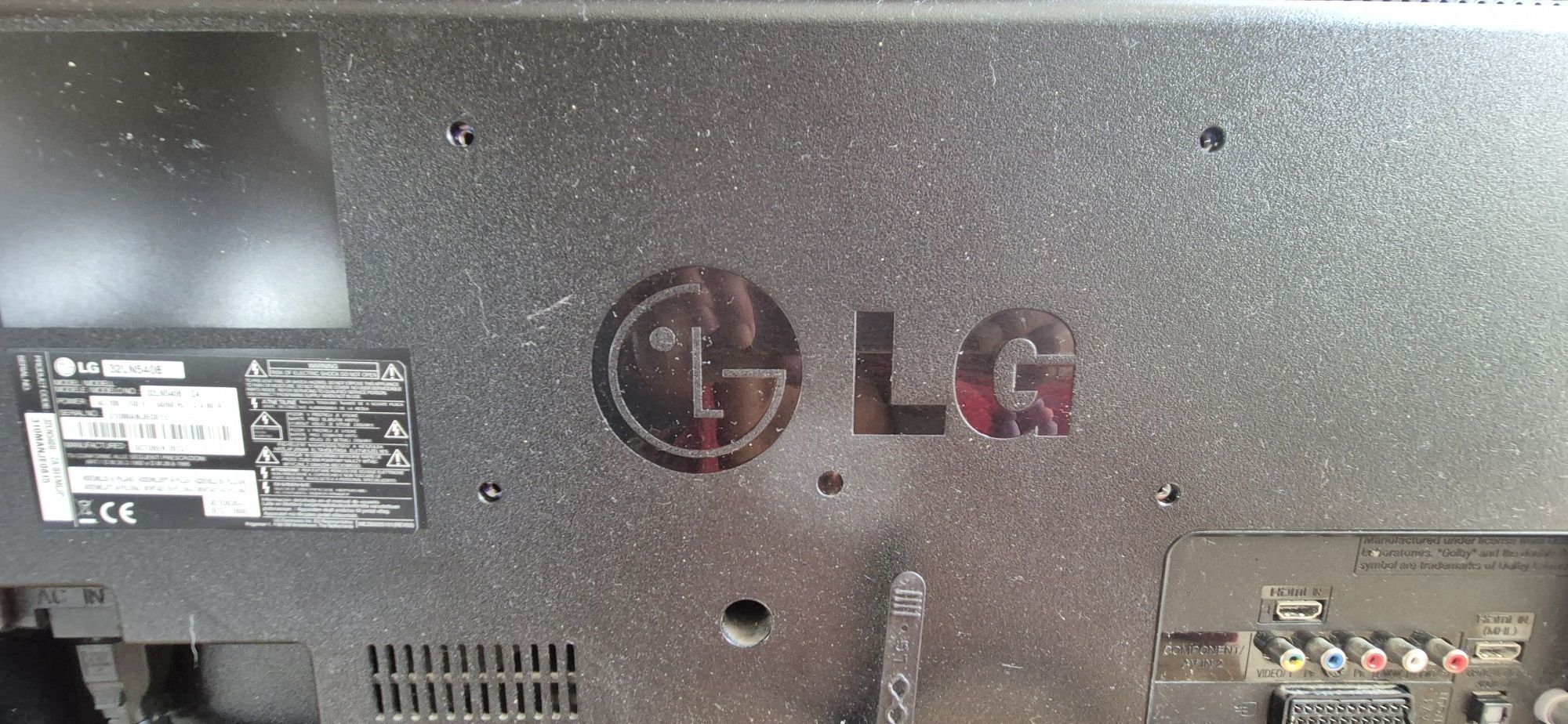 LG telewizor 32 cale.