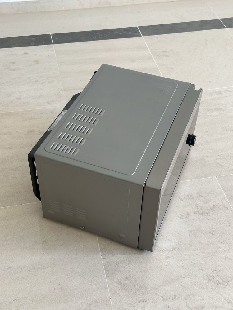 Micro-ondas LG NeoChef c/ Grill