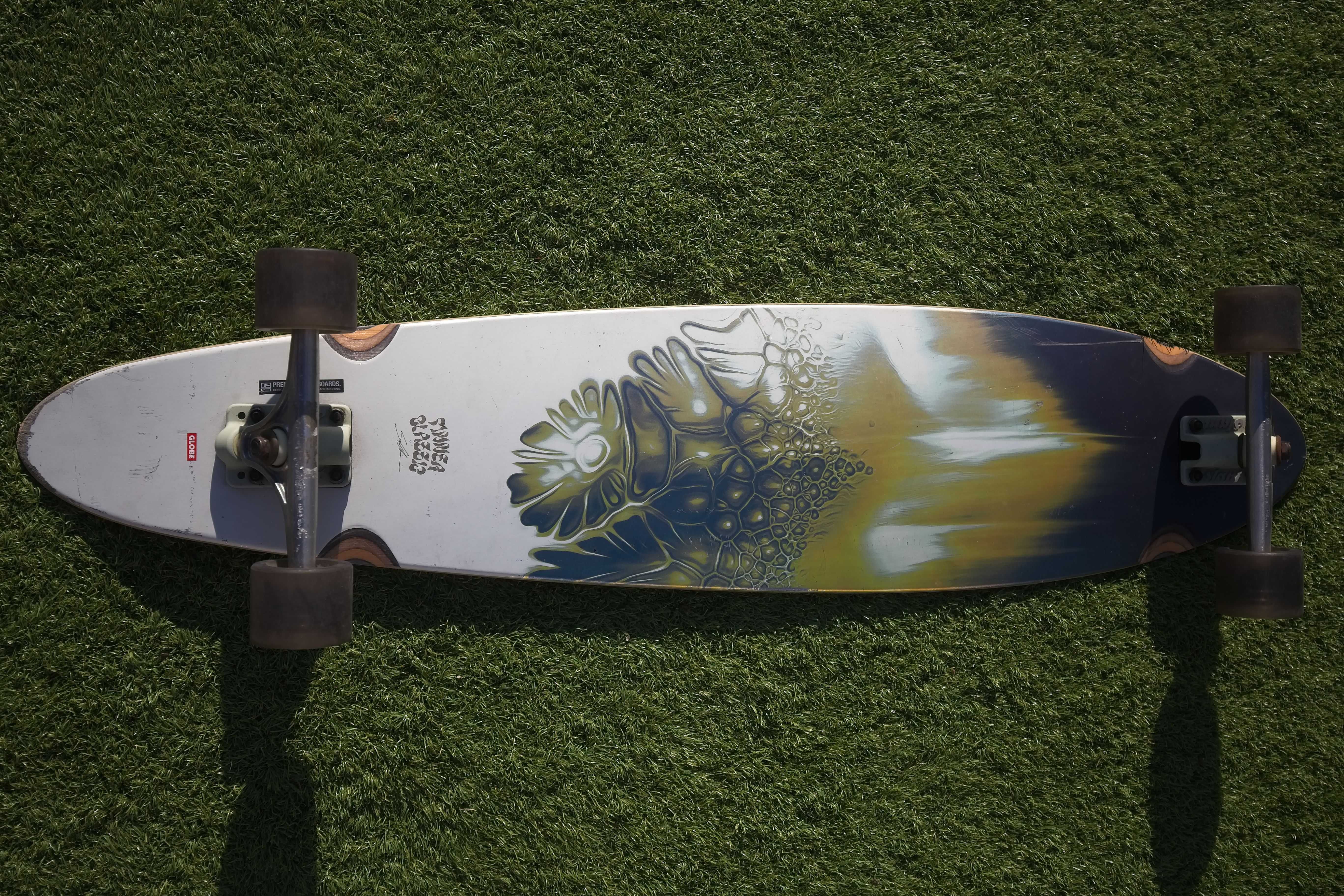 Skate longboard Globe