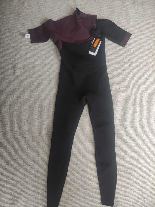 Vendo Fato de Surf Deeply Zipperless 2/2 Explorer III