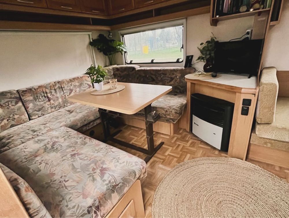 Jastarnia polwysep Helski  Kemping Przyczepa Hobby prestige 700-750