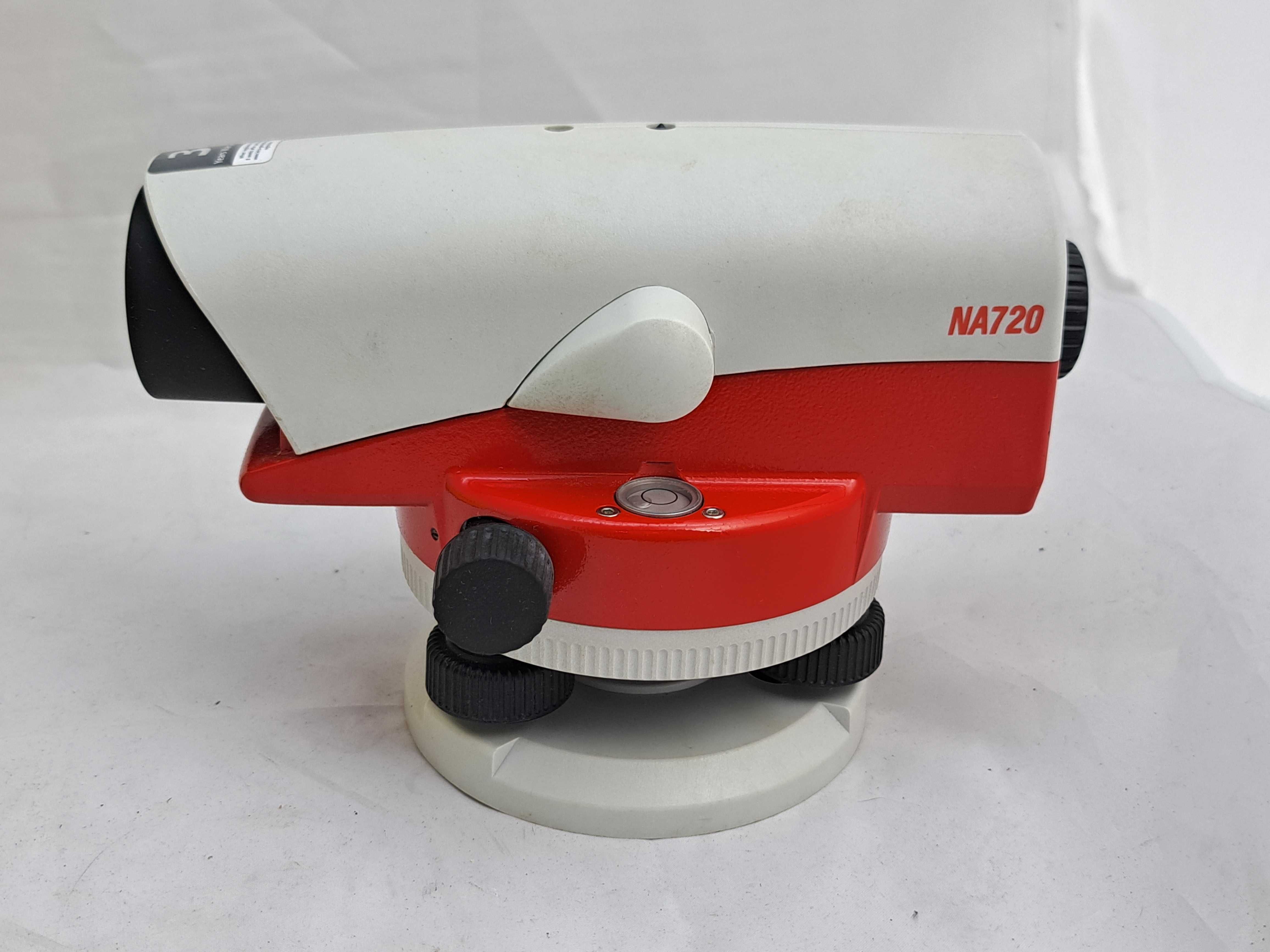 Niwelator optyczny Leica NA720, pokrowiec szmatka