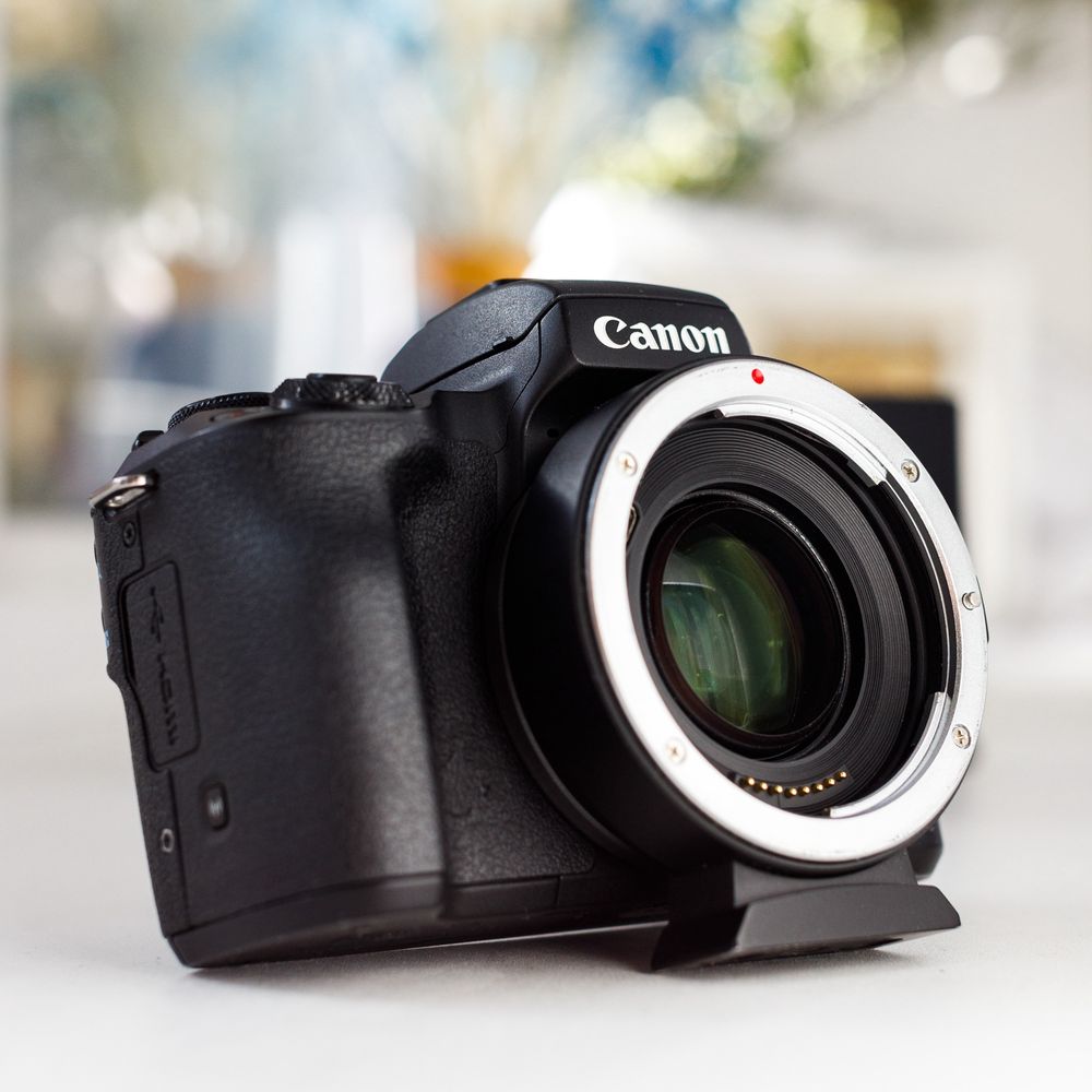 Canon EOS M50 + 15-45mm + speedbooster viltrox ef-m2 можливий обмін