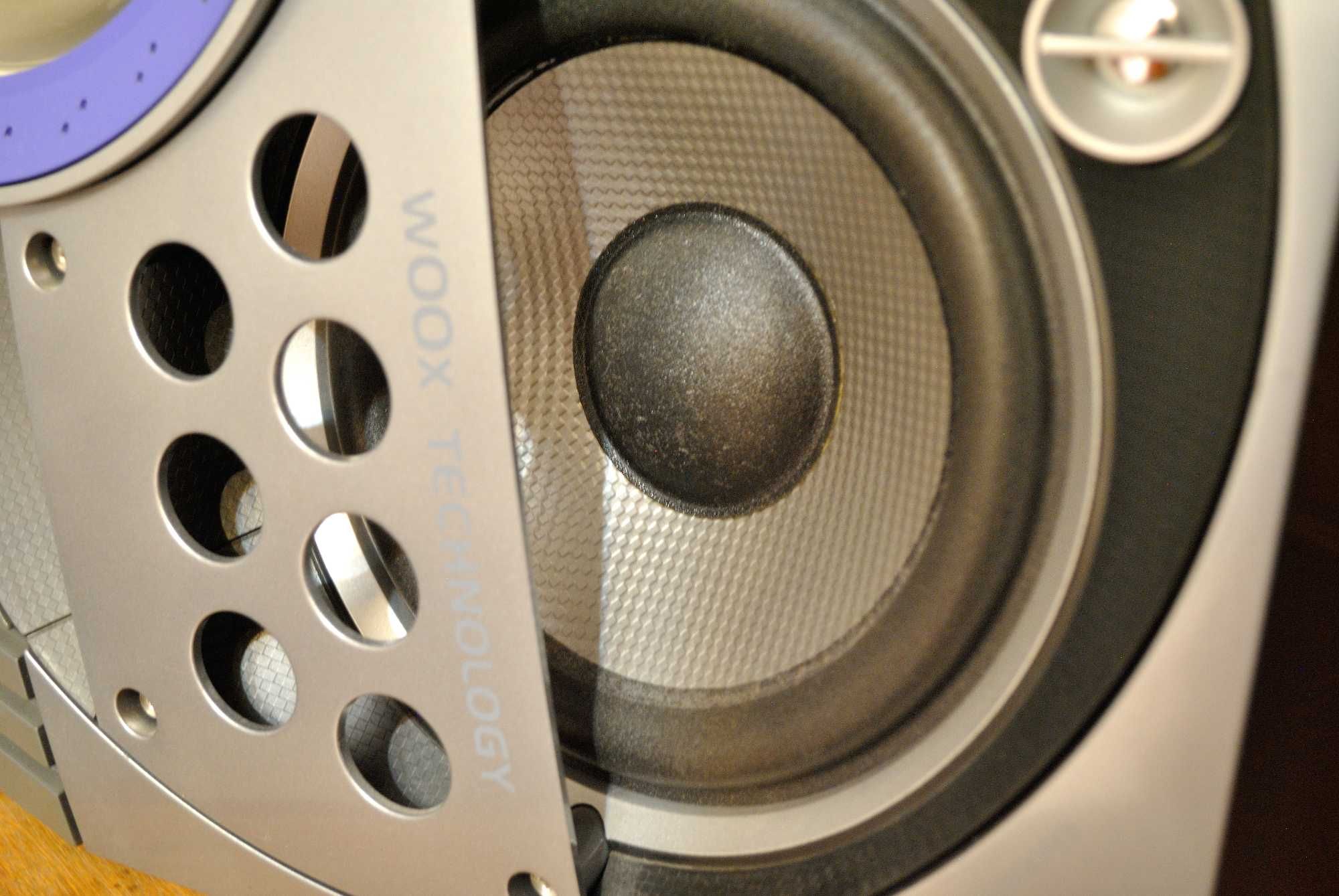Музичний центр Philips FW M777