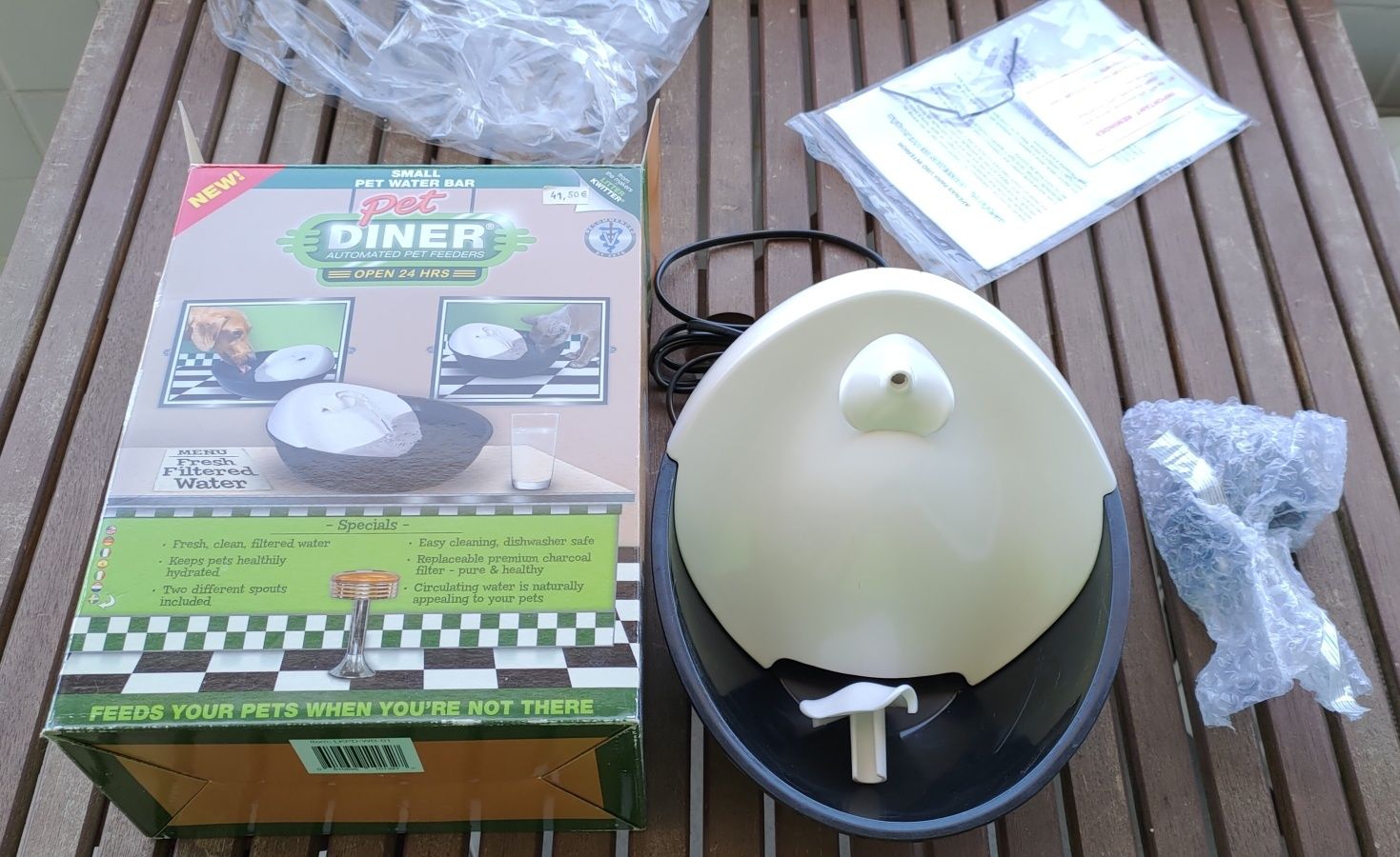 Bebedouro automático Pet Diner