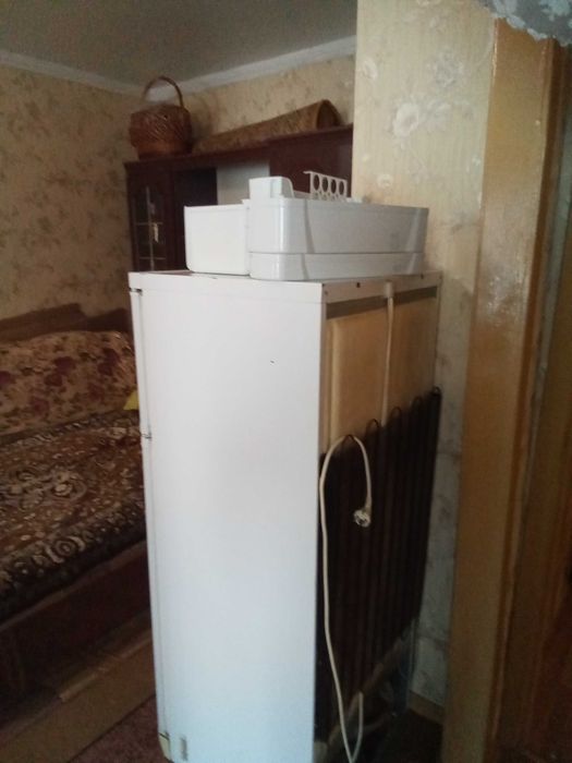 Холодильник Indesit модель ST-145.028 б/у