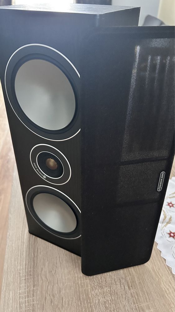 Monitor Audio bronze centre