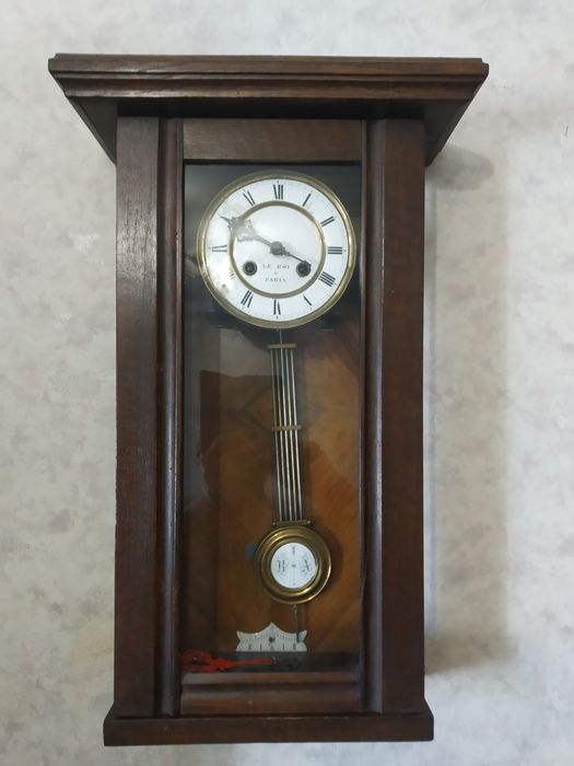 Настенные часы Le Roi a Paris