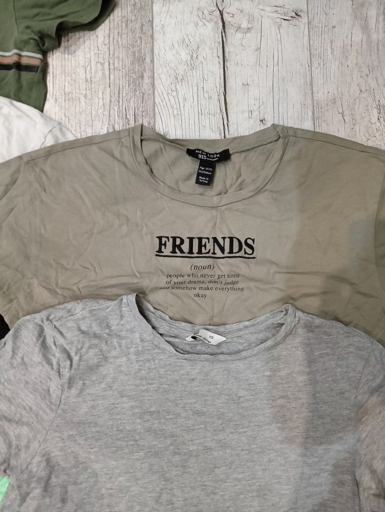 Zestaw ubrań damskich koszulki t-shirt XS/S Bershka New Look Fils