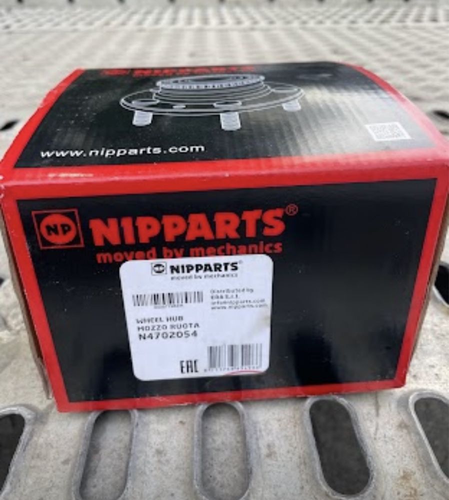 N4702054 Nipparts Комплект ступиці колеса