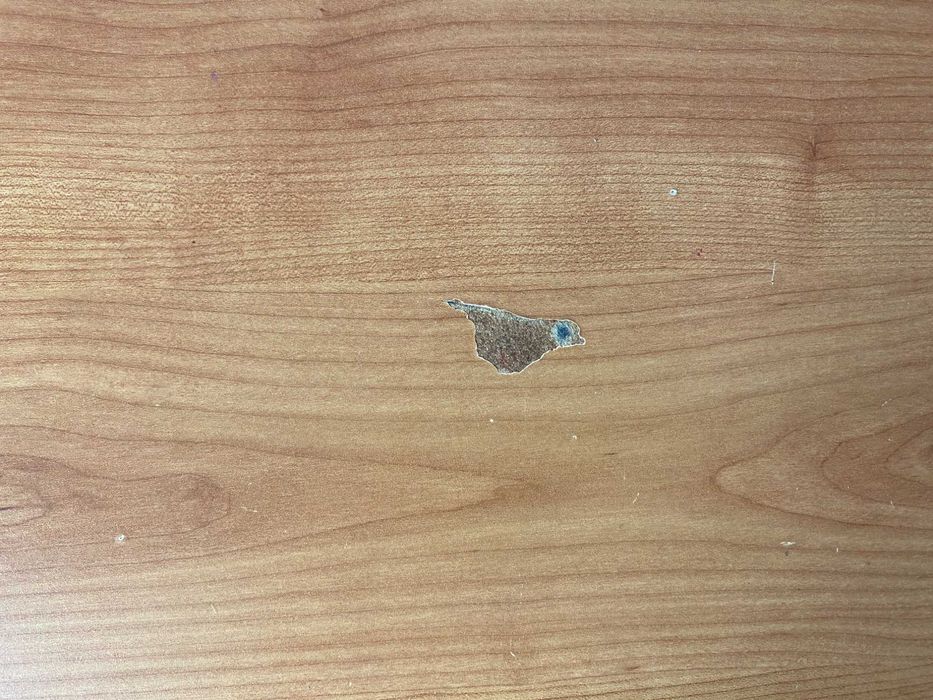 Biurko Elippe BRW w kolorze drewna