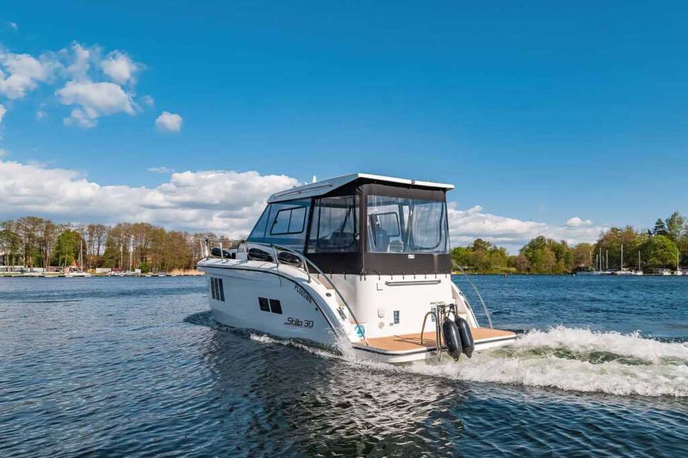 Łódź / Jacht, Stillo 30, silnik stacjonarny 42 KM Diesel, Cena Brutto!