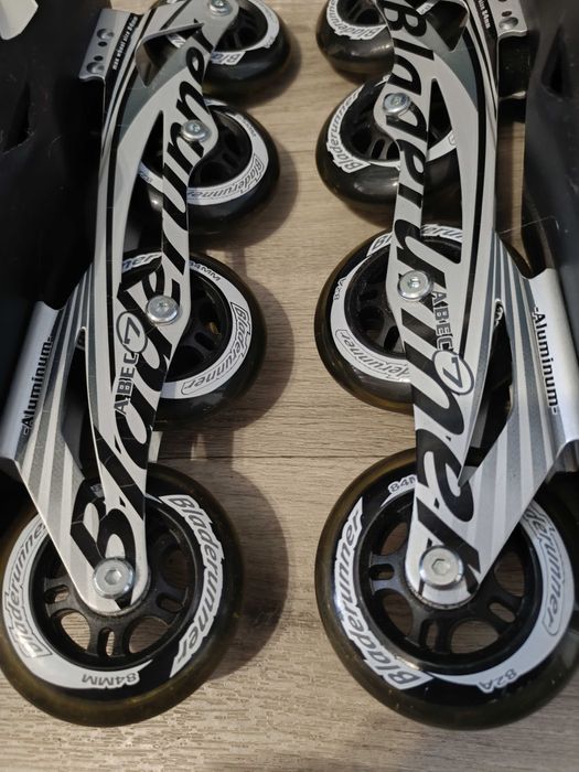 Роликовые коньки Bladerunner р. 44.5 rollerblade