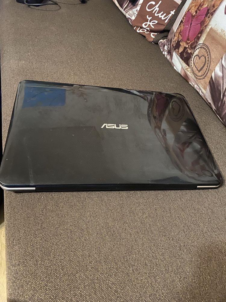 Ноутбук Asus 15.6